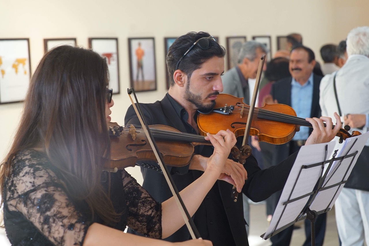 مدينة السليمانية تحتضن اول معرض للفن المعاصر – تصوير: ابراهيم فتاح